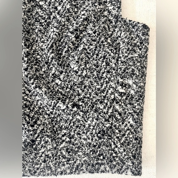 THEORY Black and White Wool Blend Vest, Size S/P - Picture 4 of 10